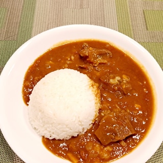 圧力鍋で作る！絶品！とろとろ 牛すじカレー